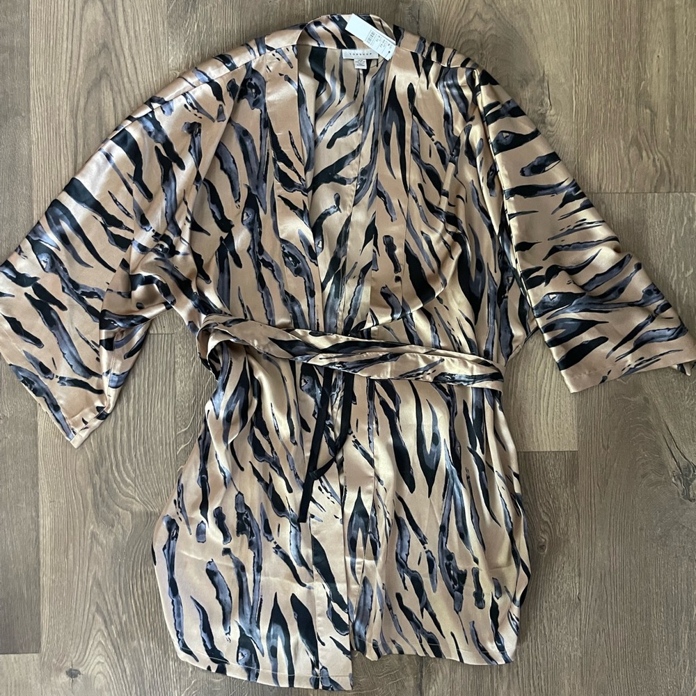 Top Shop Robe